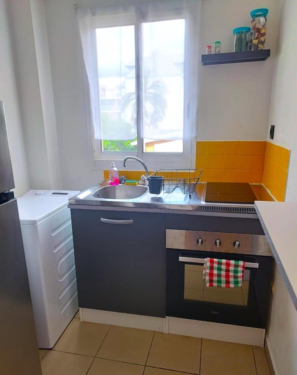 Comme Chez Soi - Studio Tout Equipe - By Sister Home Saint-Denis Exterior foto
