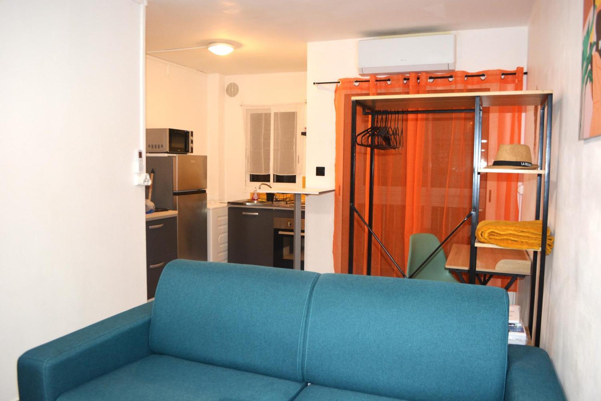 Comme Chez Soi - Studio Tout Equipe - By Sister Home Saint-Denis Exterior foto
